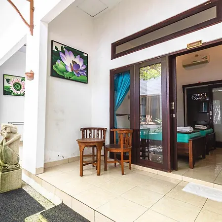 Surf Retreat Villa Sari Bali Pulukan Exterior photo