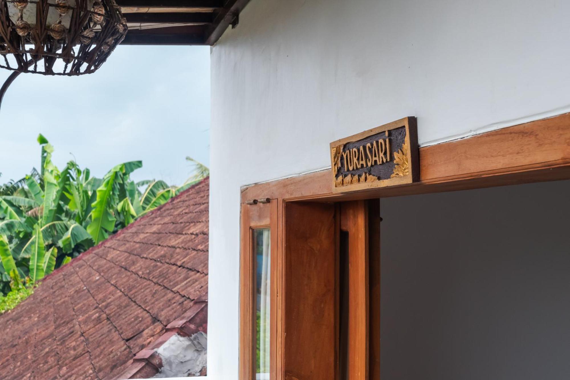 Surf Retreat Sari Bali *