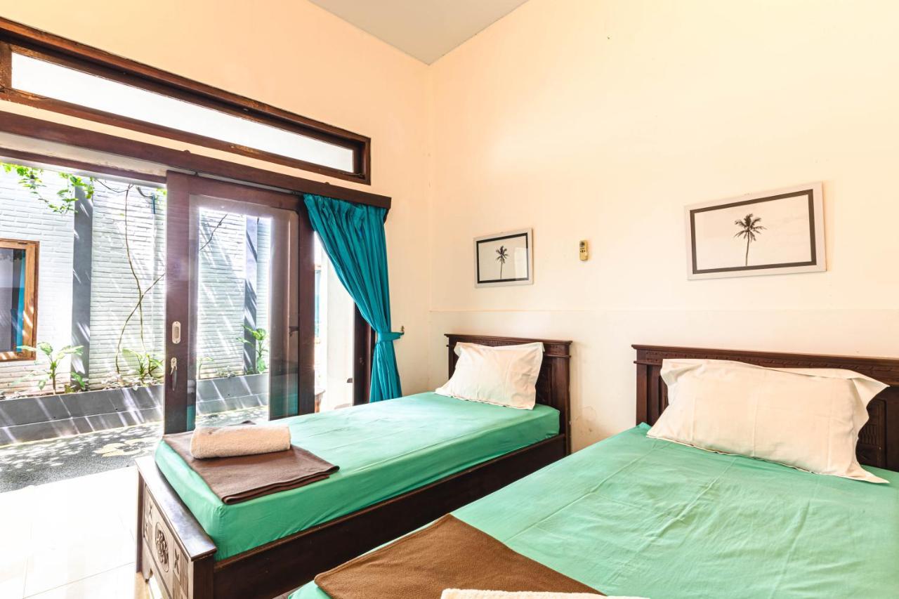 Surf Retreat Sari Bali Pulukan