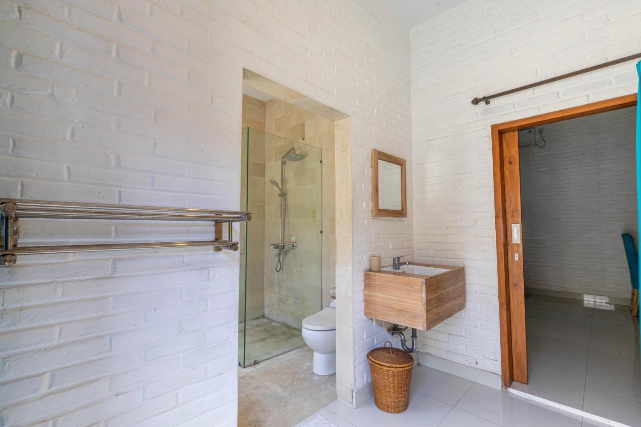 Surf Retreat Sari Bali Villa Pulukan