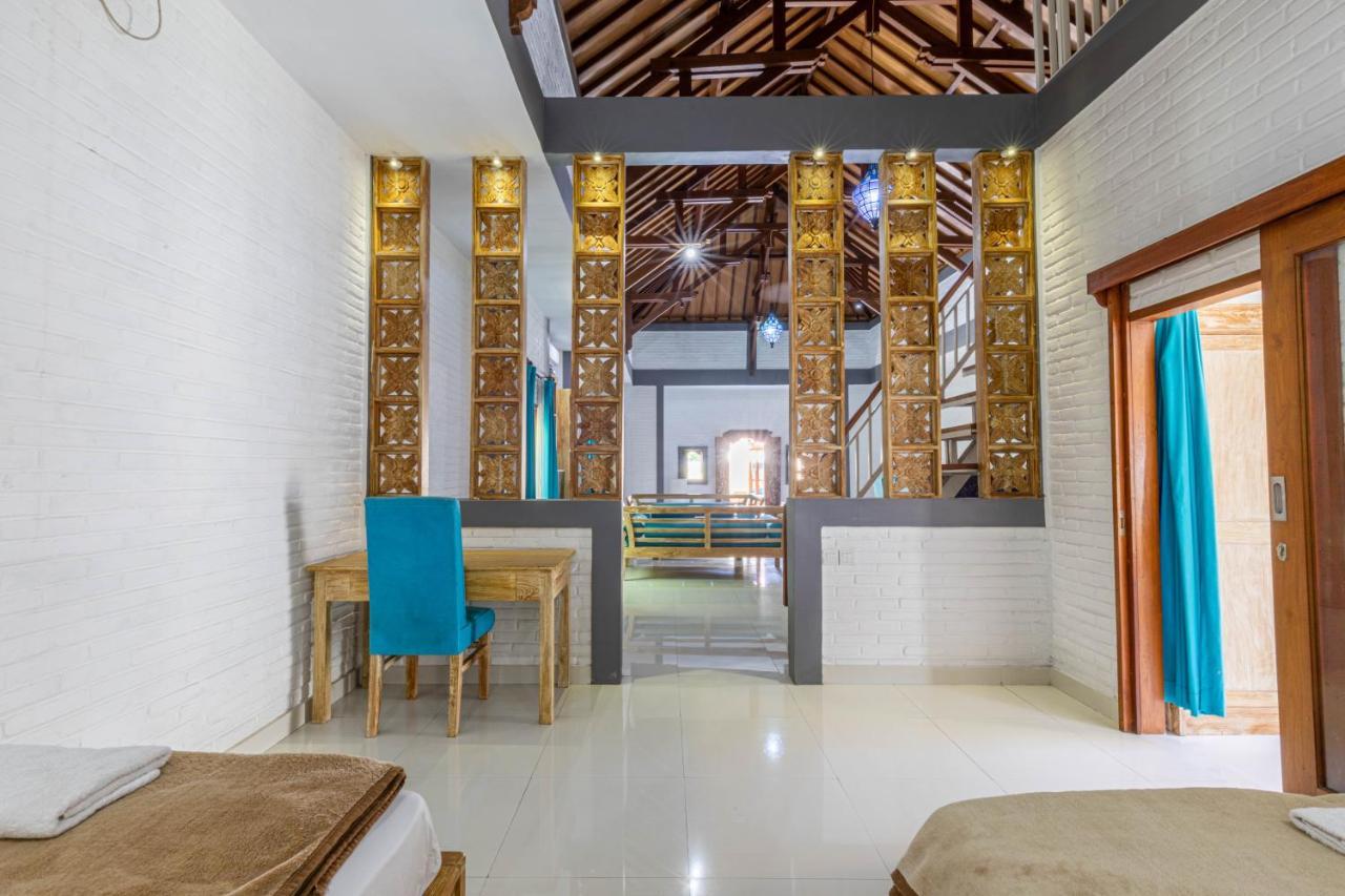 Surf Retreat Sari Bali Villa *