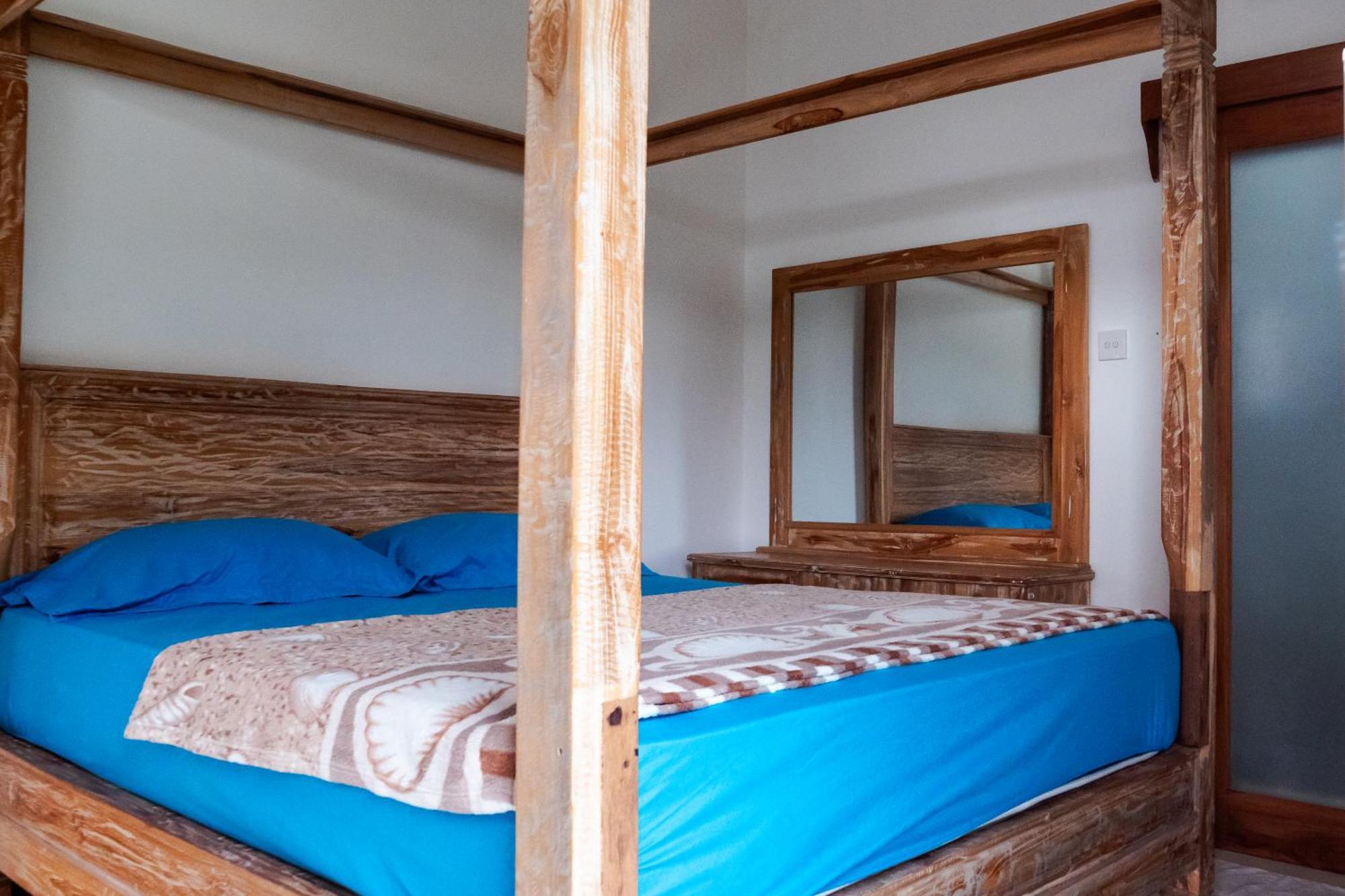 Surf Retreat Sari Bali *